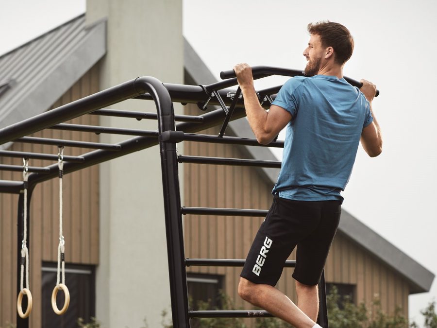 BERG PlayBase Pull Up Bar - Image 2