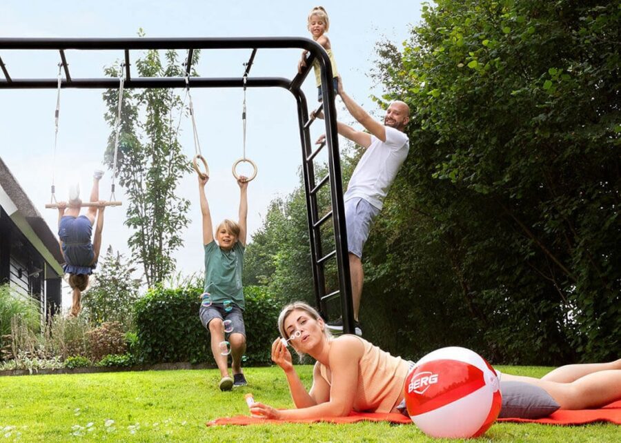 BERG PlayBase Wooden Gym Rings - Image 2